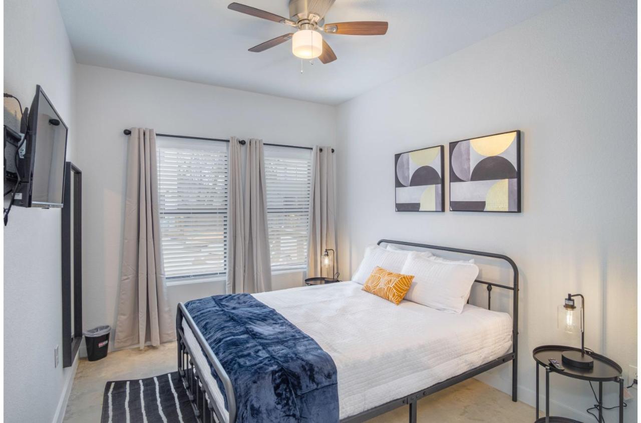 Brand New Stylish 3Br2Ba Near Exciting Downtown Lejlighed San Antonio Eksteriør billede